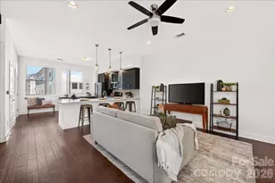 2010 Hawkins St, Charlotte, NC 28203 - Photo 4