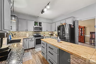 114 S Audubon Avenue, Mooresville, NC 28117 - Photo 2