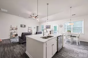 8204 McCormick St, Terrell, NC 28682 - Photo 16