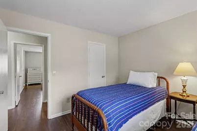 3272 Heathstead Place, Charlotte, NC 28210 - Photo 20