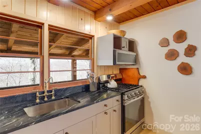 963 El Miner Drive, Mars Hill, NC 28754 - Photo 10