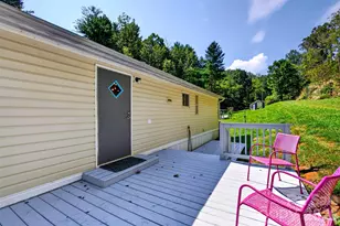 1000 Halewood Rd, Marshall, NC 28753 - Photo 10