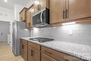 7565 Bainbridge Rd, Sherrills Ford, NC 28673 - Photo 14