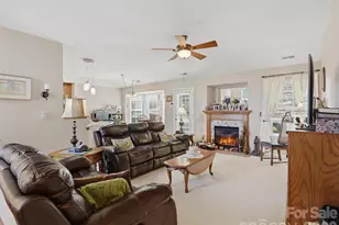 526 Kenbridge Ln, Rock Hill, SC 29732 - Photo 8