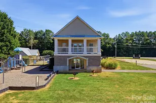 526 Kenbridge Ln, Rock Hill, SC 29732 - Photo 44