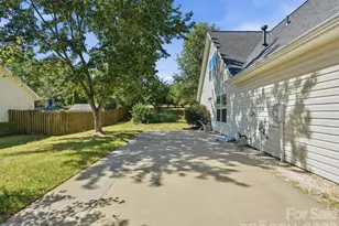 526 Kenbridge Ln, Rock Hill, SC 29732 - Photo 2