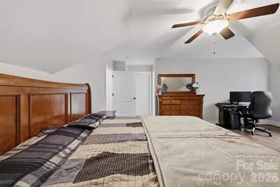 1163 Willow Creek Drive, Newton, NC 28658 - Photo 32