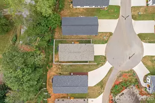 131 Bellamy Rd, Asheville, NC 28806 - Photo 26