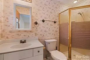 11 Crestwood Ln, Candler, NC 28715 - Photo 30