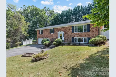 11 Crestwood Lane, Candler, NC 28715 - Photo 1