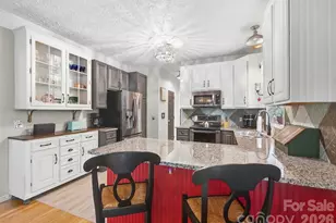 28 Gentlewood Trl, Candler, NC 28715 - Photo 16