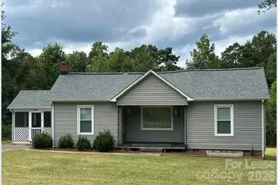 5501 Tryon Street, Conover, NC 28613 - Photo 2