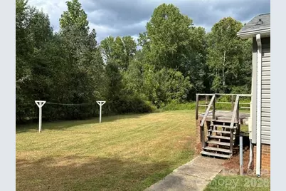 5501 Tryon Street, Conover, NC 28613 - Photo 4