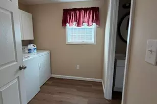 151 25th Ave NW, Hickory, NC 28601 - Photo 8