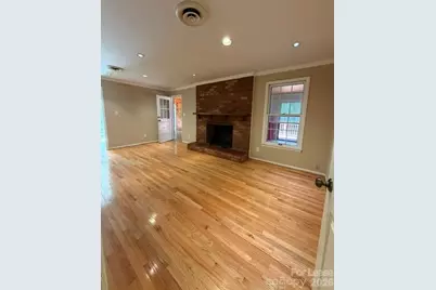 151 25th Avenue NW, Hickory, NC 28601 - Photo 6