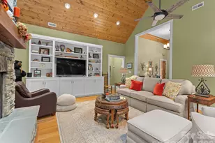 359 Newcastle Rd, Brevard, NC 28712 - Photo 16
