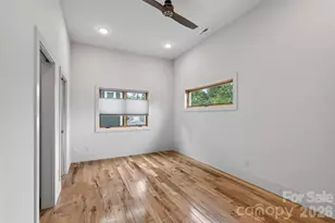 18 Sulphur Springs Rd, Asheville, NC 28806 - Photo 24