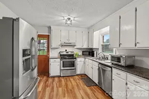 2040 London Rd, Mooresville, NC 28115 - Photo 16