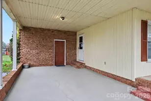 2040 London Rd, Mooresville, NC 28115 - Photo 6