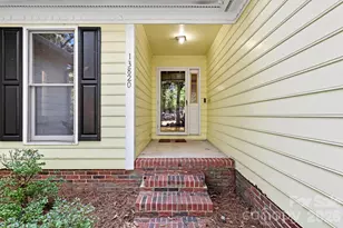 13820 Portpatrick Ln, Matthews, NC 28105 - Photo 4