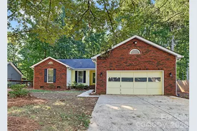 13820 Portpatrick Lane #221, Matthews, NC 28105 - Photo 2