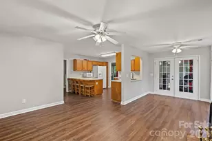 13820 Portpatrick Ln, Matthews, NC 28105 - Photo 6