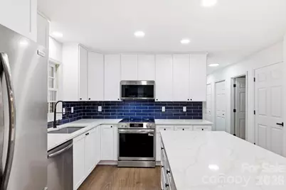 1079 Dupont Road, Hendersonville, NC 28739 - Photo 16