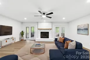 1079 Dupont Rd, Hendersonville, NC 28739 - Photo 12