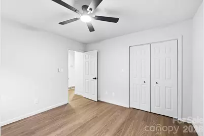 1079 Dupont Road, Hendersonville, NC 28739 - Photo 24