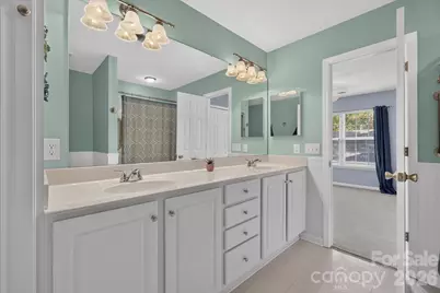 12105 Groth Court, Charlotte, NC 28277 - Photo 32