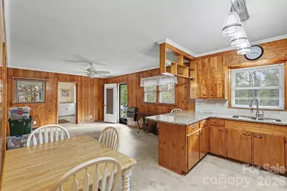 1910 Wildwood Road, Gastonia, NC 28052 - Photo 16