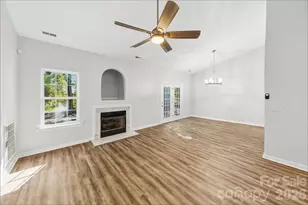 834 Horseman Dr, Rock Hill, SC 29730 - Photo 2