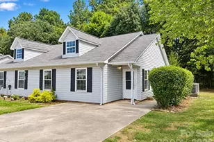 1062 Farm Pond Ln, Rock Hill, SC 29732 - Photo 2