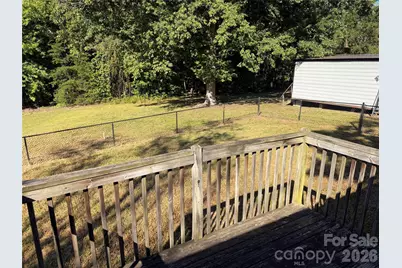 1025 29th Street Place NE, Conover, NC 28613 - Photo 14