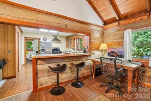 988 English Ridge Dr, Mars Hill, NC 28754 - Photo 12