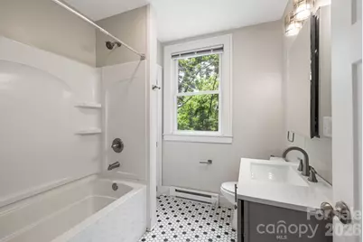 295 E Chestnut Street, Asheville, NC 28801 - Photo 8