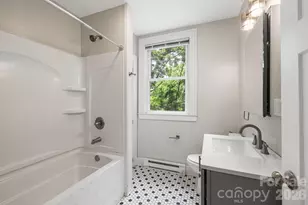 295 E Chestnut St, Asheville, NC 28801 - Photo 8