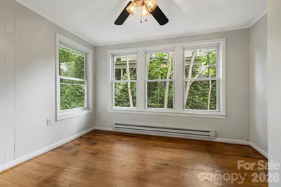 295 E Chestnut Street, Asheville, NC 28801 - Photo 14