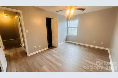 11008 Hunter Trail Lane, Charlotte, NC 28226 - Photo 8