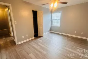 11008 Hunter Trail Ln, Charlotte, NC 28226 - Photo 8