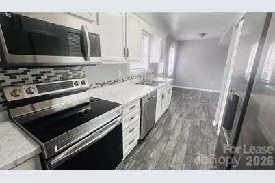 11008 Hunter Trail Lane, Charlotte, NC 28226 - Photo 2