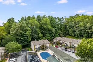 341 Britton Creek Dr, Hendersonville, NC 28791 - Photo 40