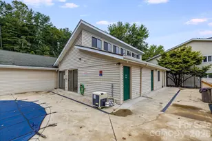 341 Britton Creek Dr, Hendersonville, NC 28791 - Photo 38