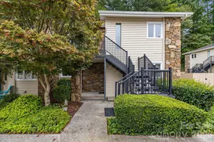 341 Britton Creek Dr, Hendersonville, NC 28791 - Photo 1