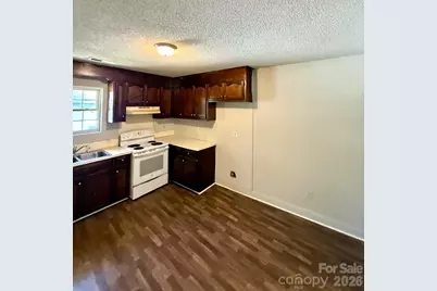 317 N Boyce Street, Gastonia, NC 28052 - Photo 2