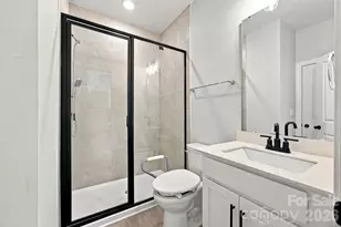 2020 Embassy Ct, Charlotte, NC 28213 - Photo 20