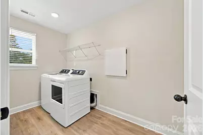 2020 Embassy Court, Charlotte, NC 28213 - Photo 28