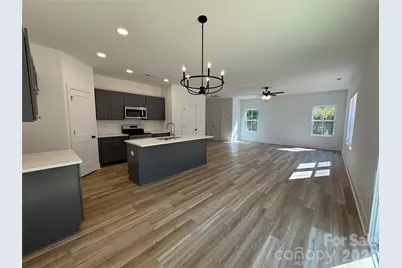 1000 Dale Avenue, Charlotte, NC 28216 - Photo 14