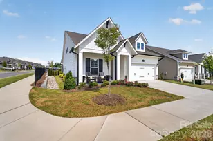 1018 Lowland Wy, Waxhaw, NC 28173 - Photo 2