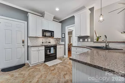 2908 Ed Reid Street, Charlotte, NC 28216 - Photo 12
